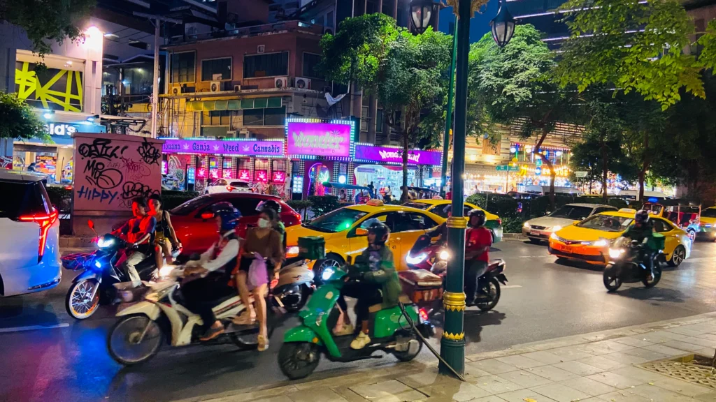 5 Must Visit Places In Bangkok For US Travelers 6 bangkok 5 Best places to visit in Bangkok for US Travelers